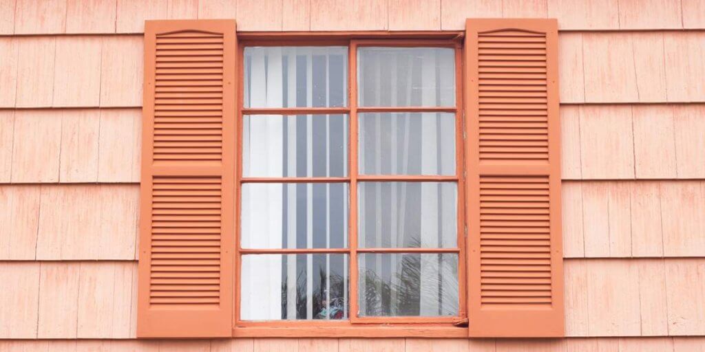 are shutters still in style